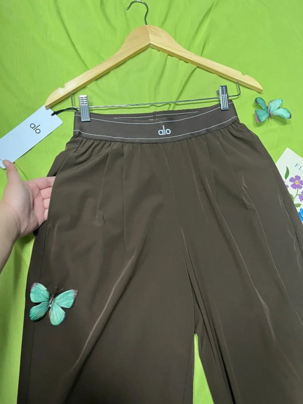 ALO Yoga brand new